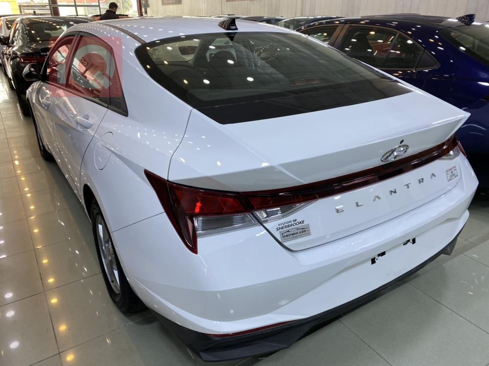 هیوندای ئەلەنترا